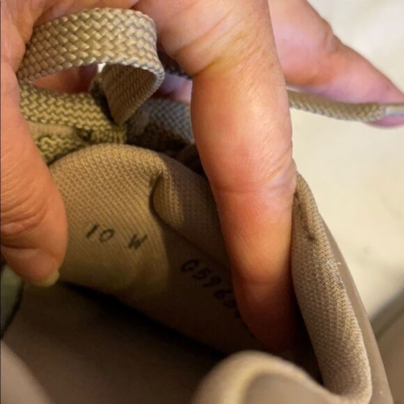 SAS LIGHT BROWN LEATHER SNEAKERS.  NEW - Picture 12 of 13